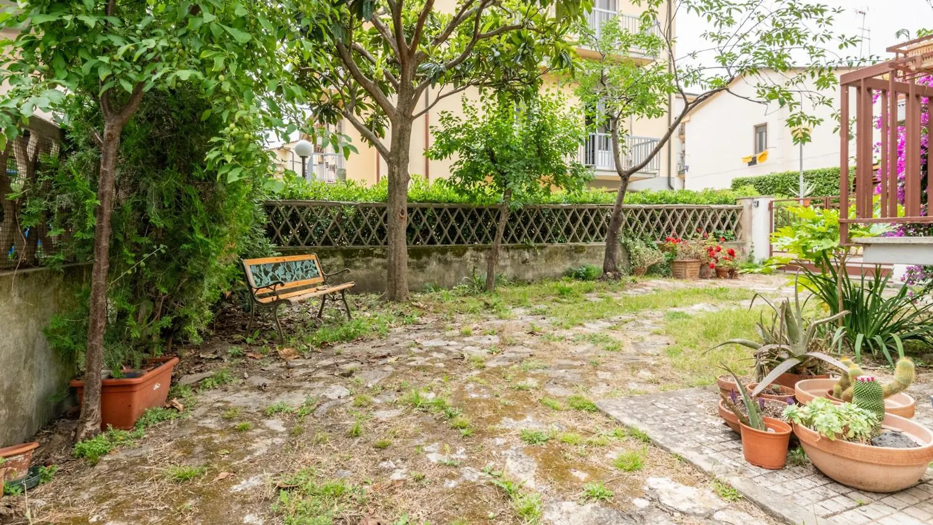 Garden House,Pisa Apartment  Pisa