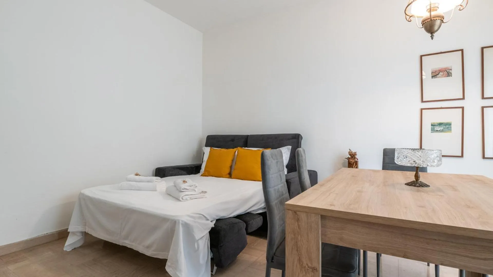 Apartament Garden House,Piza Piza